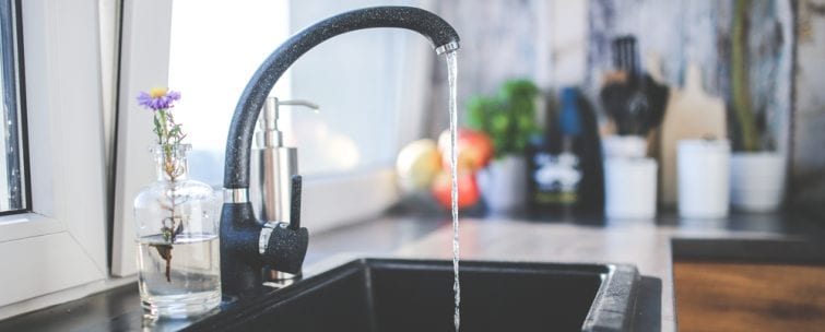Medição de consumo em condomínios: como funciona, como calcular e o que diz a lei
