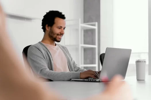 Conheça o Abas, a plataforma ideal para automatizar sua gestão de tarefas!