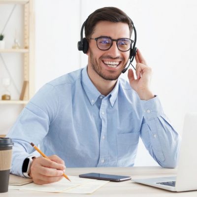 como melhorar o atendimento ao cliente da sua administradora