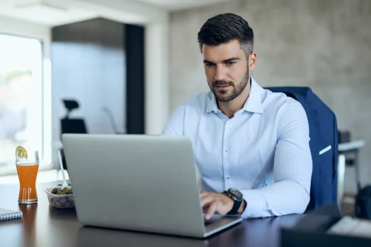 Dashboard de contas a pagar: como visualizar despesas, monitorar vencimentos e otimizar a gestão financeira