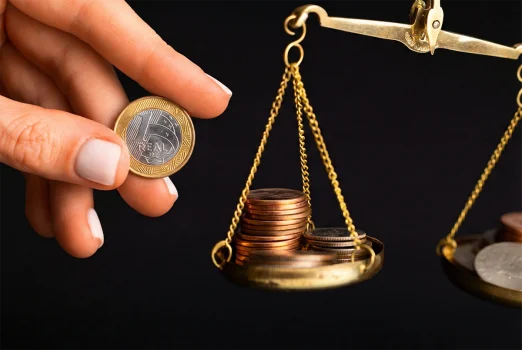 Cobrança judicial: o que é, como funciona e quando é aplicada em dívidas condominiais