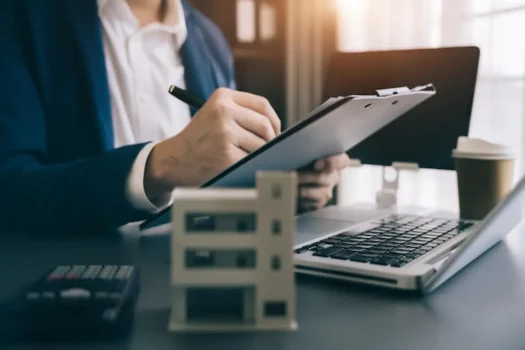 Adm condominial: entenda como funciona essa gestão